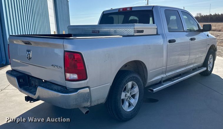 image for item OC9547 2016 Dodge Ram 1500 Crew Cab pickup truck