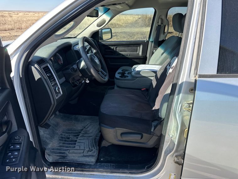 image for item OC9547 2016 Dodge Ram 1500 Crew Cab pickup truck