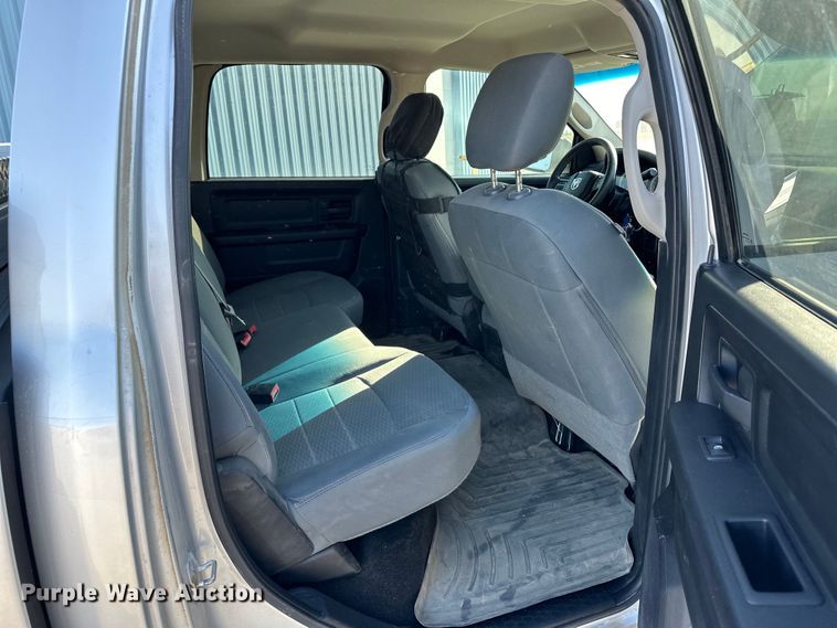 image for item OC9547 2016 Dodge Ram 1500 Crew Cab pickup truck