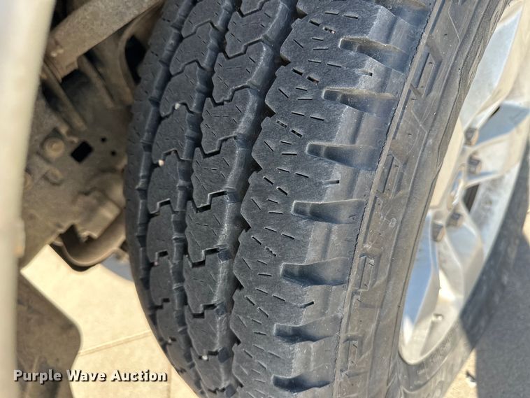 image for item OC9547 2016 Dodge Ram 1500 Crew Cab pickup truck