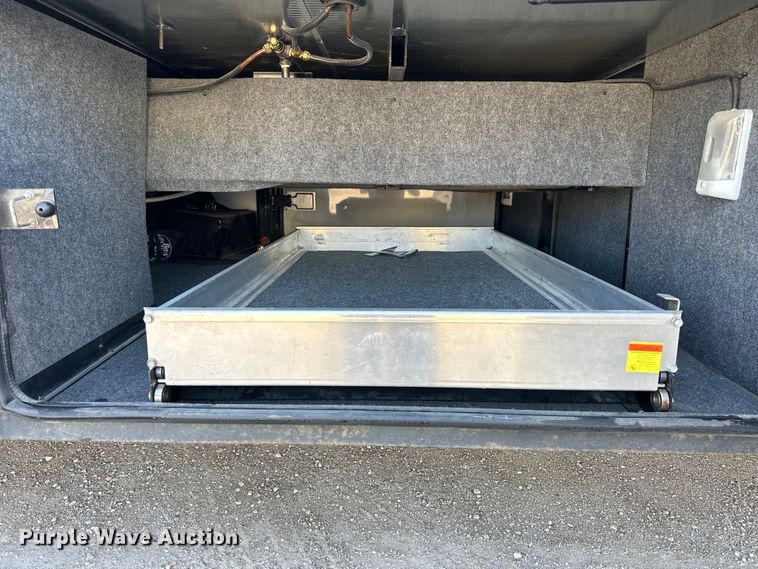 image for item OE9005 2008 Gulf Stream  Tour Master RV