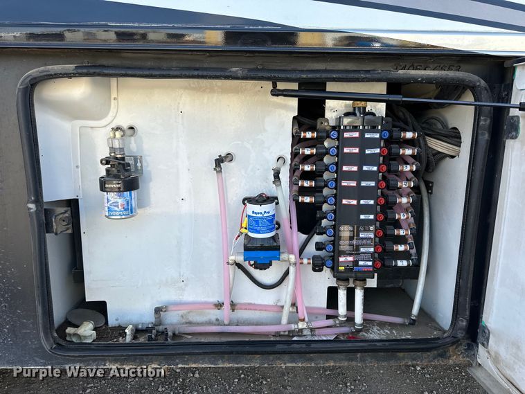 image for item OE9005 2008 Gulf Stream  Tour Master RV