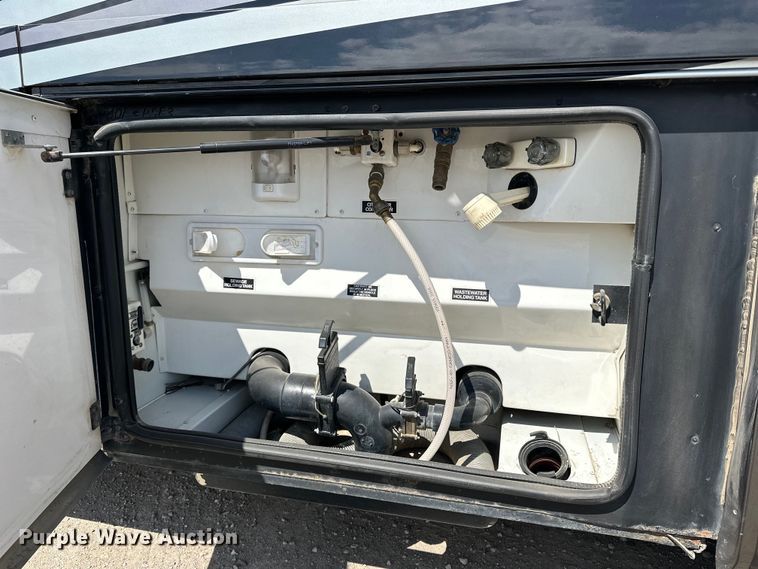 image for item OE9005 2008 Gulf Stream  Tour Master RV