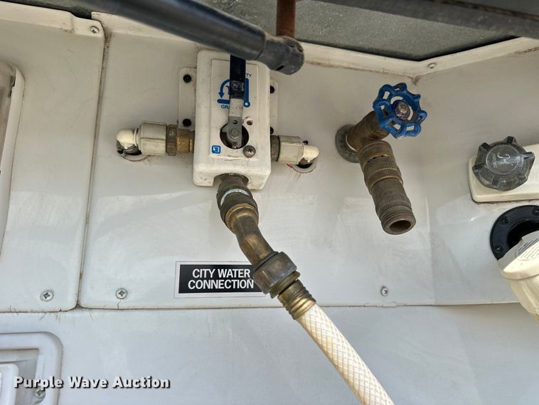 image for item OE9005 2008 Gulf Stream  Tour Master RV