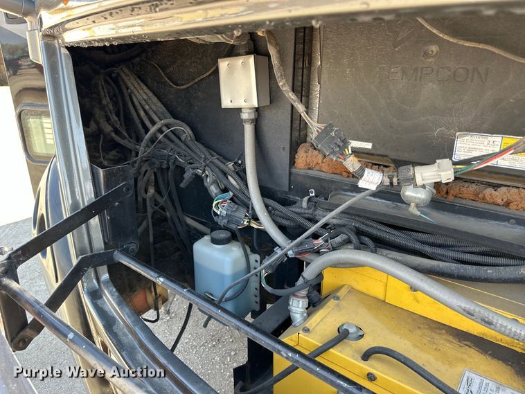 image for item OE9005 2008 Gulf Stream  Tour Master RV