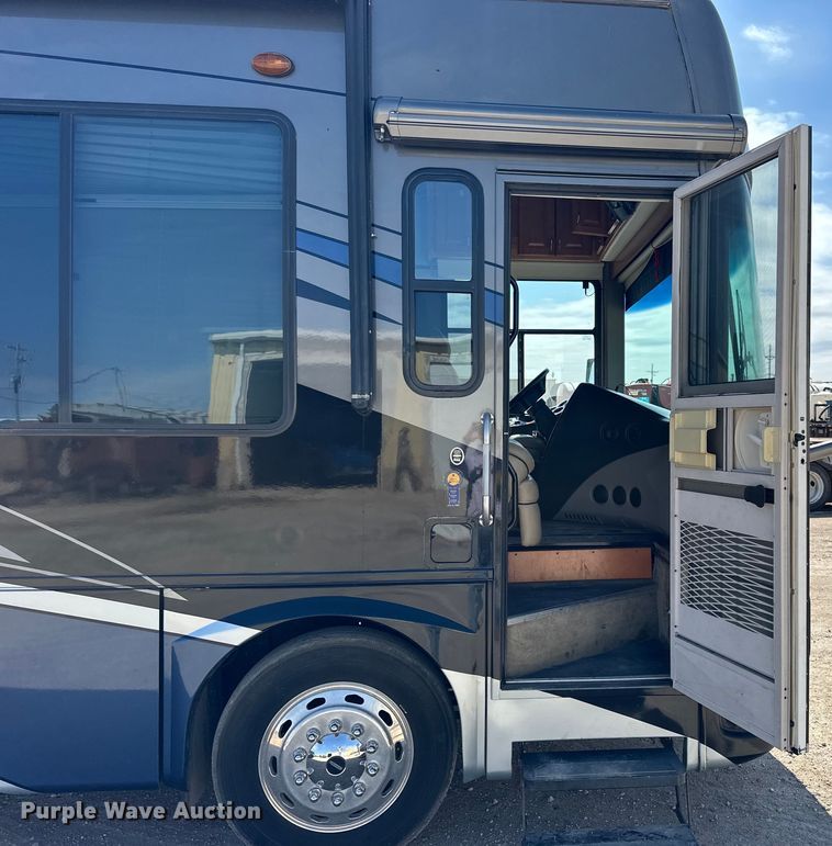 image for item OE9005 2008 Gulf Stream  Tour Master RV