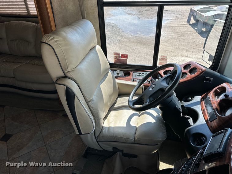 image for item OE9005 2008 Gulf Stream  Tour Master RV