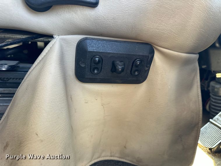 image for item OE9005 2008 Gulf Stream  Tour Master RV