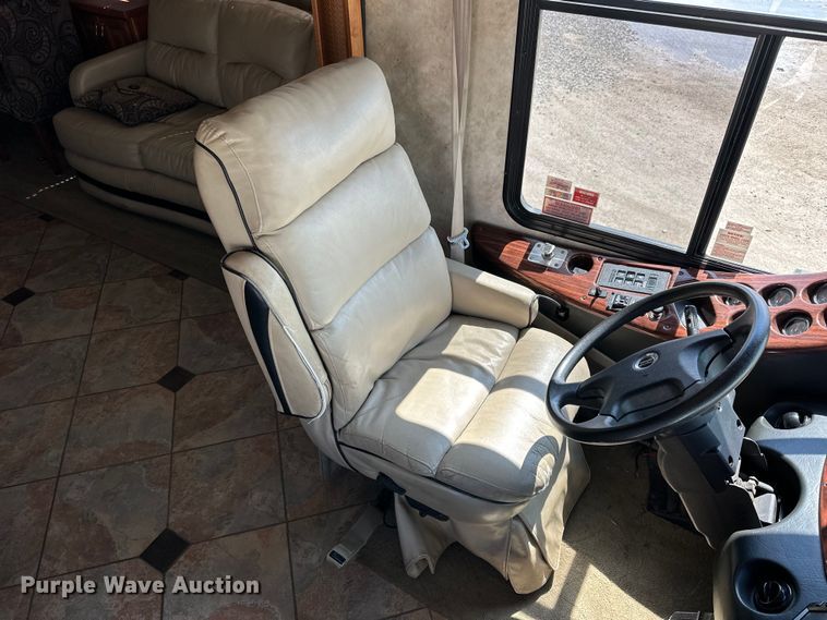 image for item OE9005 2008 Gulf Stream  Tour Master RV