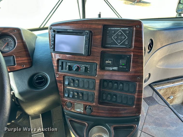 image for item OE9005 2008 Gulf Stream  Tour Master RV