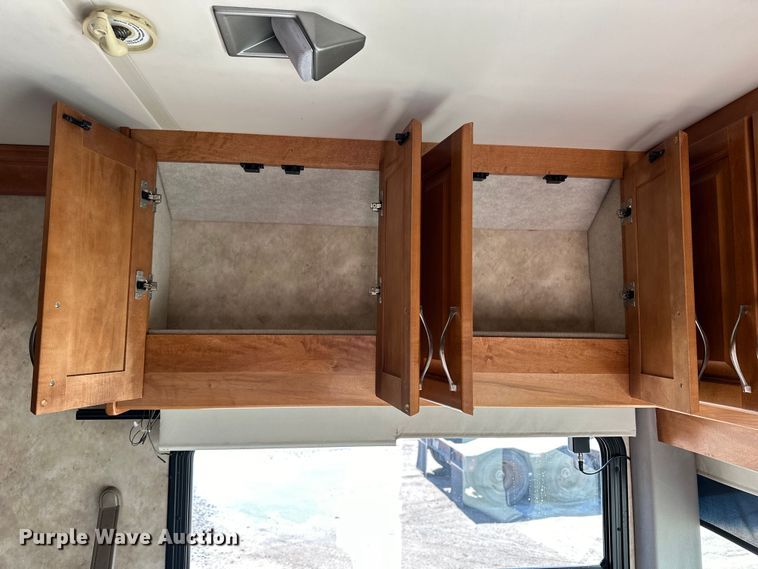 image for item OE9005 2008 Gulf Stream  Tour Master RV