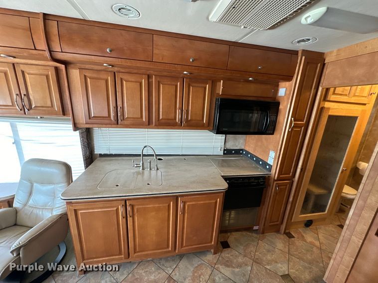 image for item OE9005 2008 Gulf Stream  Tour Master RV