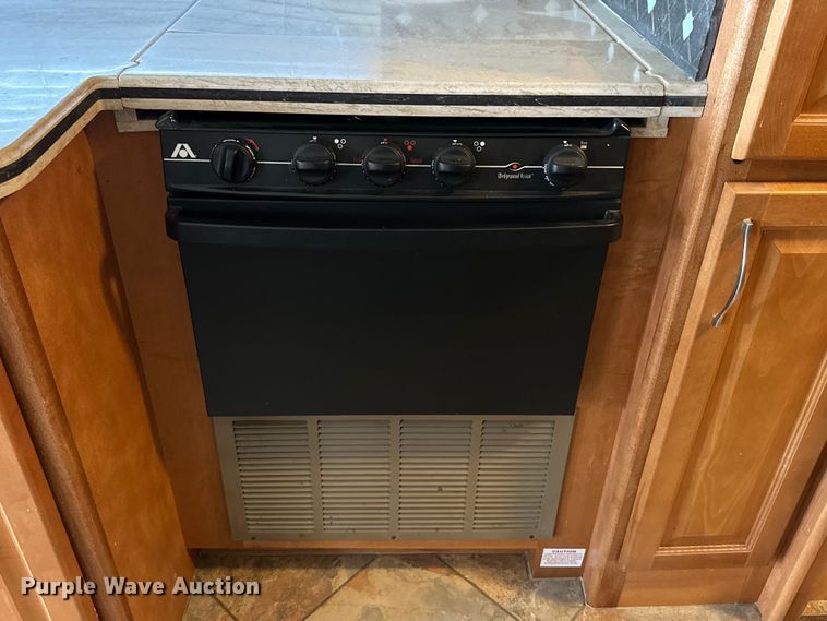 image for item OE9005 2008 Gulf Stream  Tour Master RV