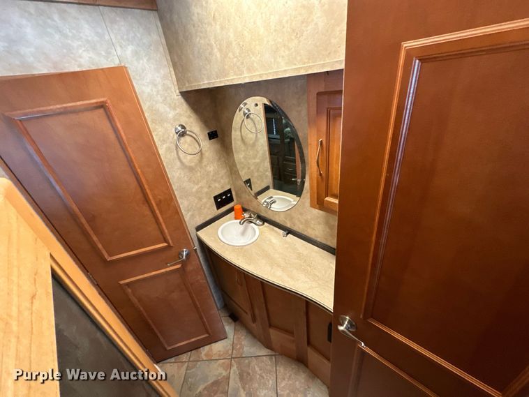image for item OE9005 2008 Gulf Stream  Tour Master RV