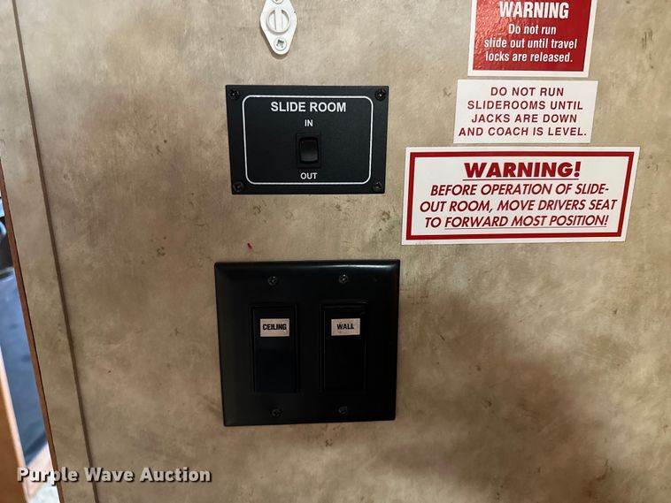 image for item OE9005 2008 Gulf Stream  Tour Master RV