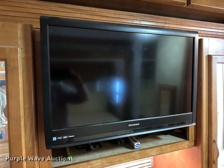 image for item OE9005 2008 Gulf Stream  Tour Master RV