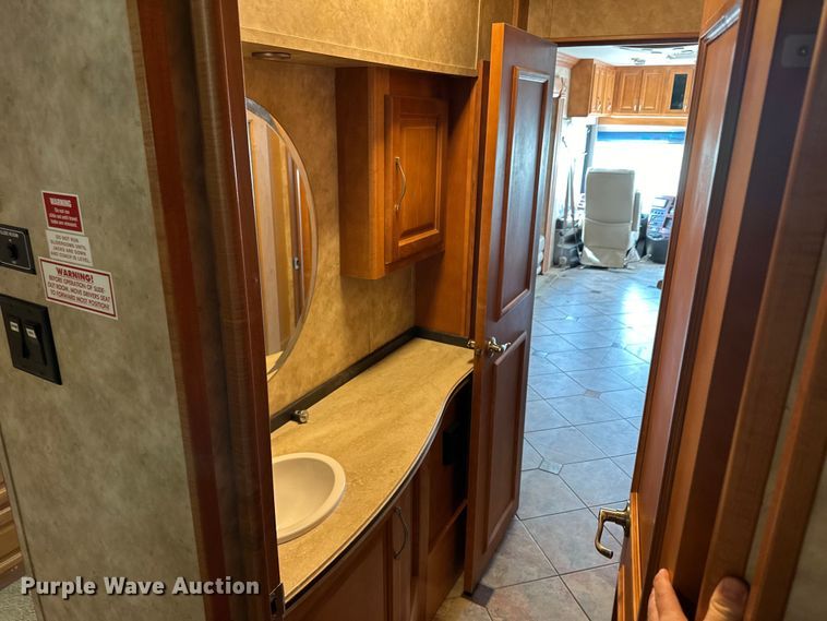 image for item OE9005 2008 Gulf Stream  Tour Master RV