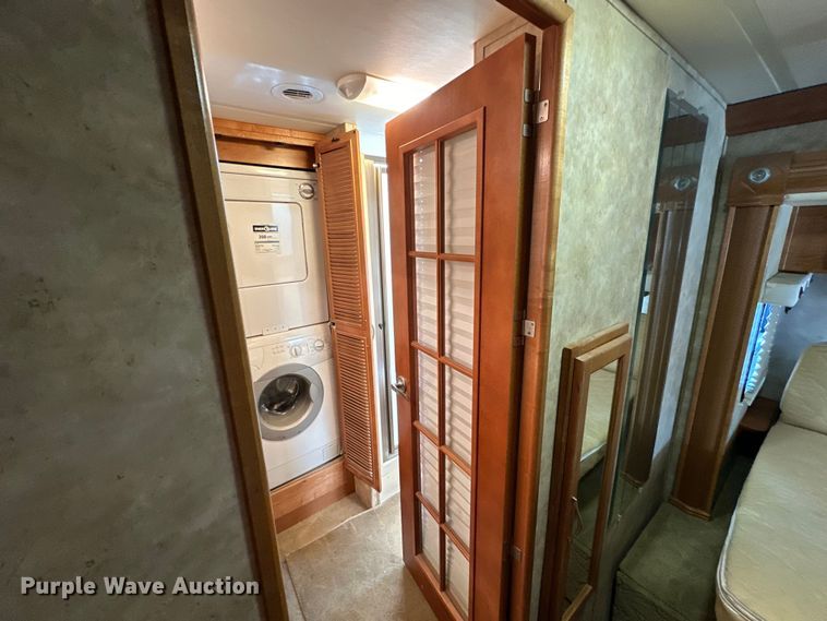 image for item OE9005 2008 Gulf Stream  Tour Master RV