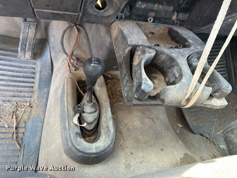 image for item OE9010 2001 Dodge  Ram 1500 Quad Cab pickup truck