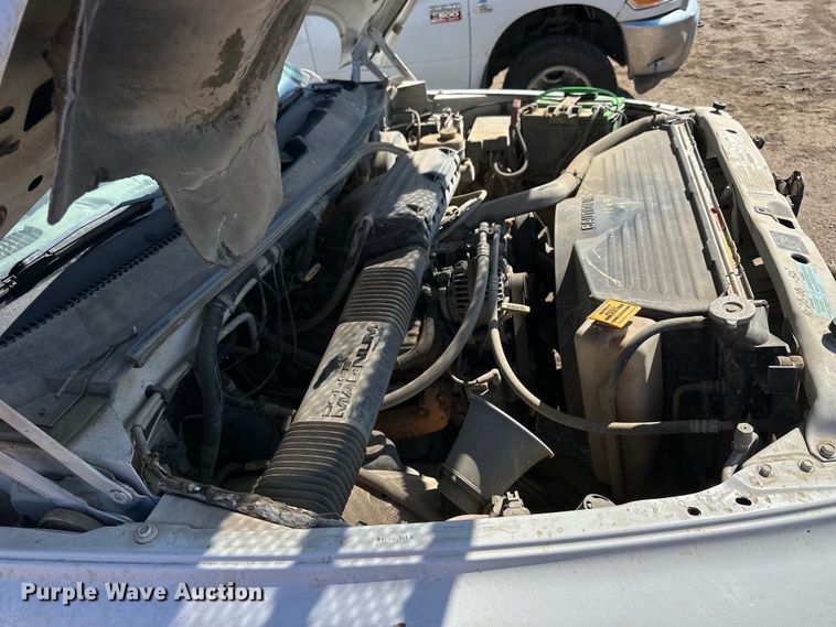 image for item OE9010 2001 Dodge  Ram 1500 Quad Cab pickup truck