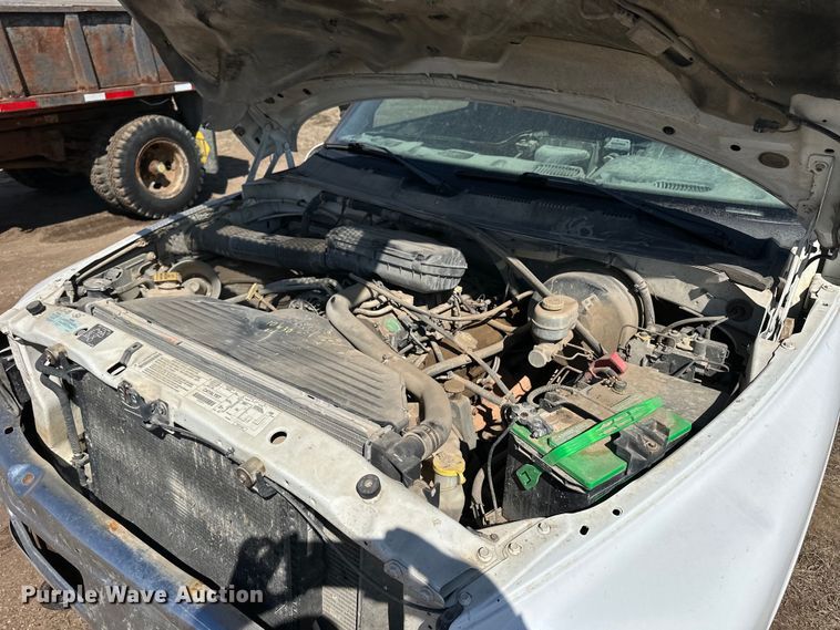 image for item OE9010 2001 Dodge  Ram 1500 Quad Cab pickup truck