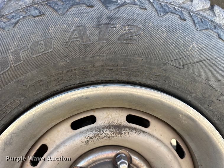 image for item OE9010 2001 Dodge  Ram 1500 Quad Cab pickup truck