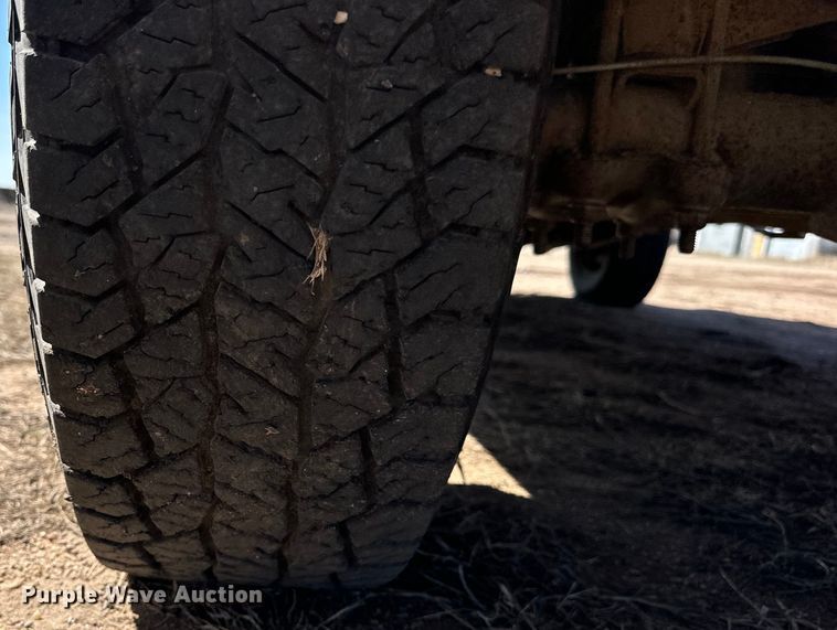 image for item OE9010 2001 Dodge  Ram 1500 Quad Cab pickup truck