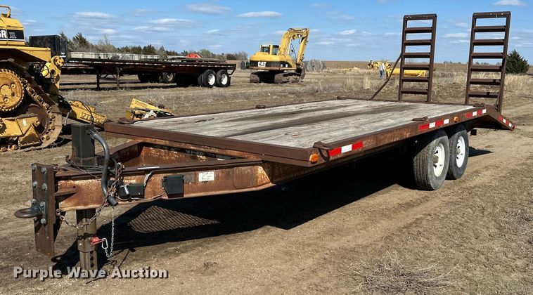 image for item OE9016 1979 Circle equipment trailer