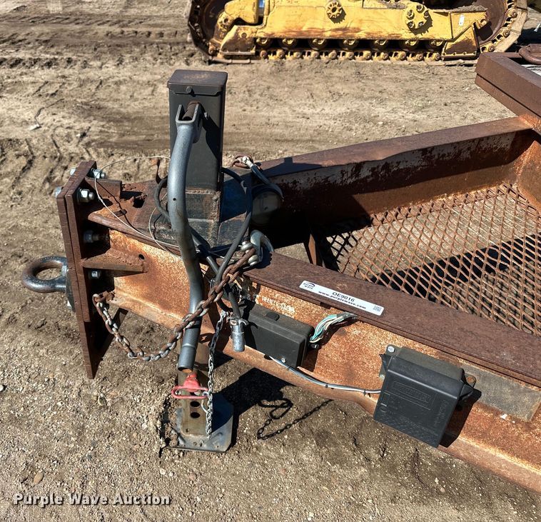 image for item OE9016 1979 Circle equipment trailer