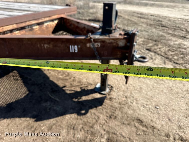 image for item OE9016 1979 Circle equipment trailer