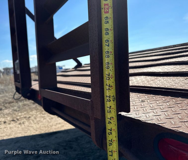 image for item OE9016 1979 Circle equipment trailer