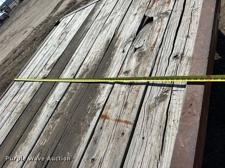 image for item OE9016 1979 Circle equipment trailer