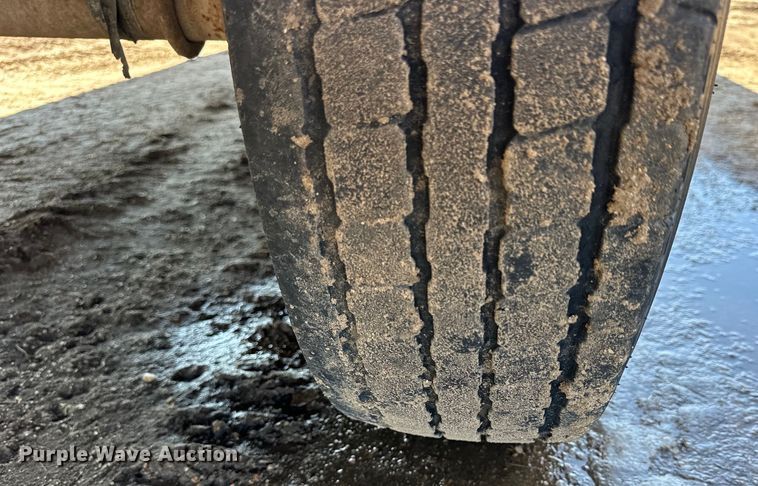 image for item OE9016 1979 Circle equipment trailer