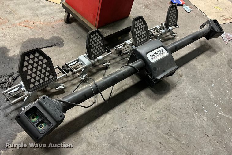 image for item OE9034 Hunter WA140 alignment machine