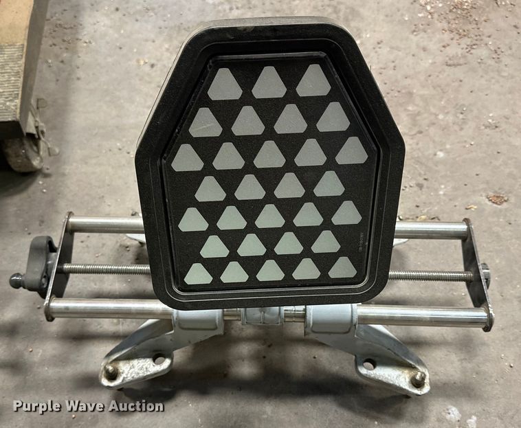 image for item OE9034 Hunter WA140 alignment machine