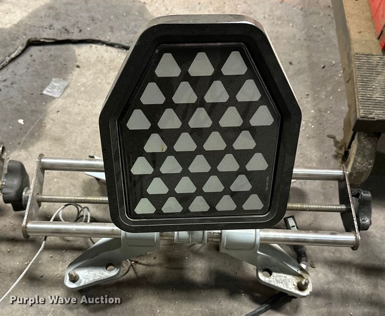 image for item OE9034 Hunter WA140 alignment machine