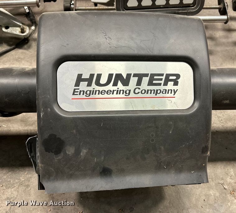 image for item OE9034 Hunter WA140 alignment machine