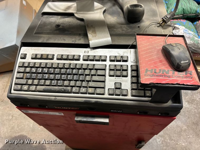 image for item OE9034 Hunter WA140 alignment machine