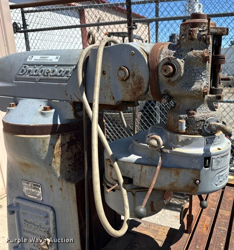 image for item OE9037 Bridgeport milling machine
