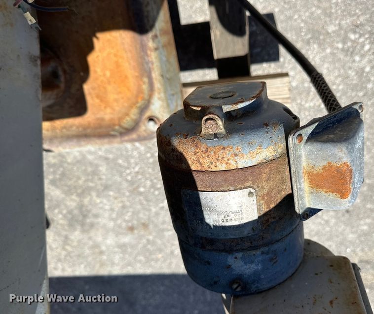 image for item OE9037 Bridgeport milling machine