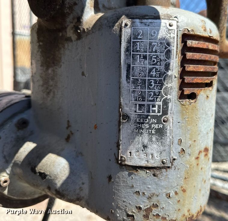 image for item OE9037 Bridgeport milling machine