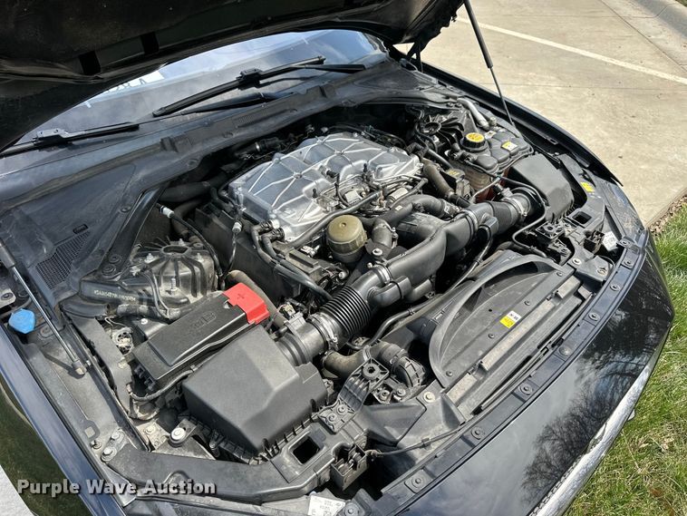 image for item OE9052 2017 Jaguar XE Premium 