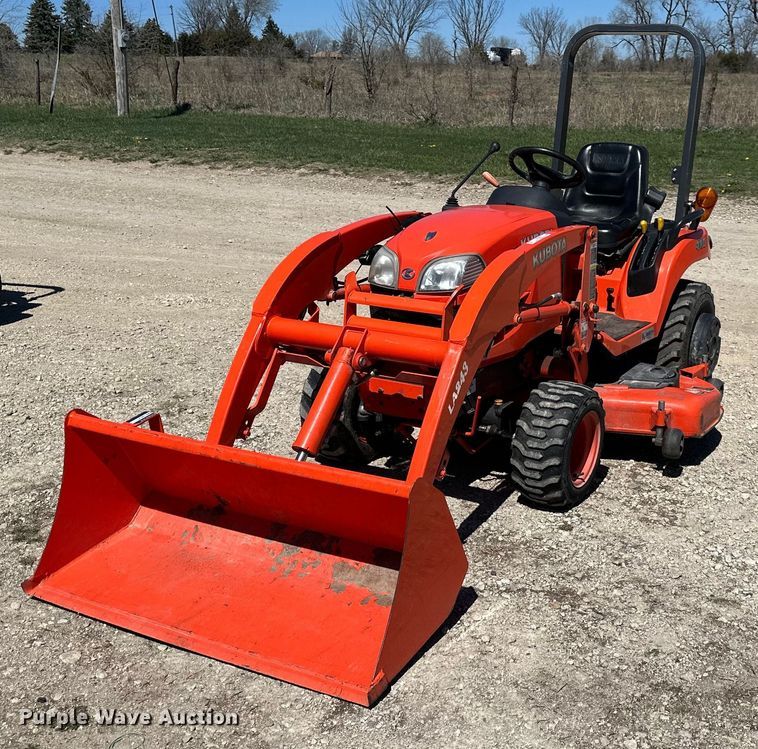 image for item OF9385 Kubota  BX2350 MFWD tractor