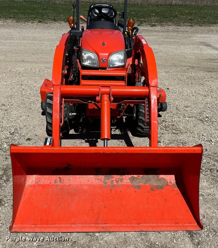 image for item OF9385 Kubota  BX2350 MFWD tractor
