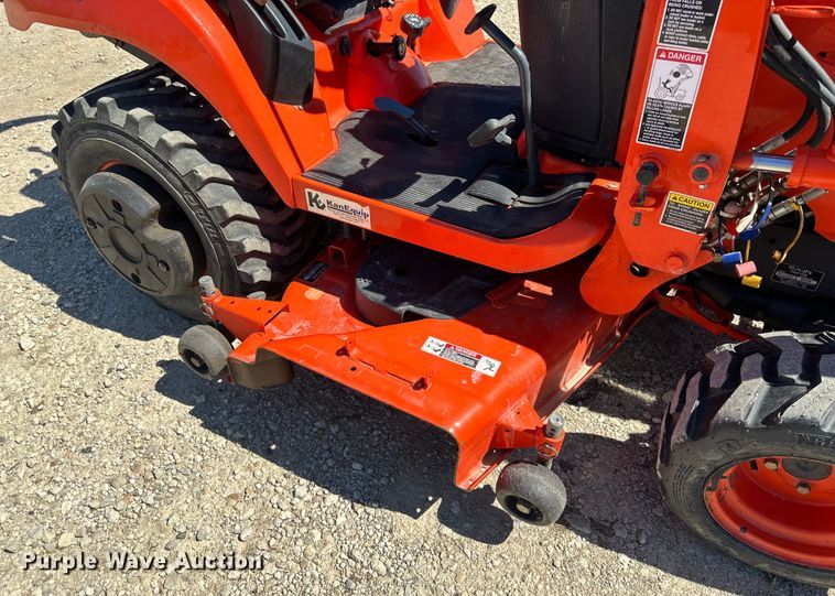 image for item OF9385 Kubota  BX2350 MFWD tractor