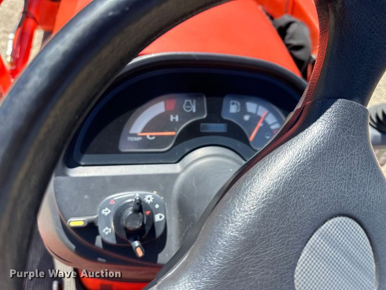 image for item OF9385 Kubota  BX2350 MFWD tractor