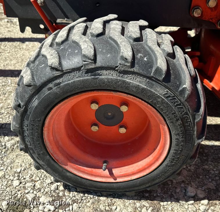 image for item OF9385 Kubota  BX2350 MFWD tractor