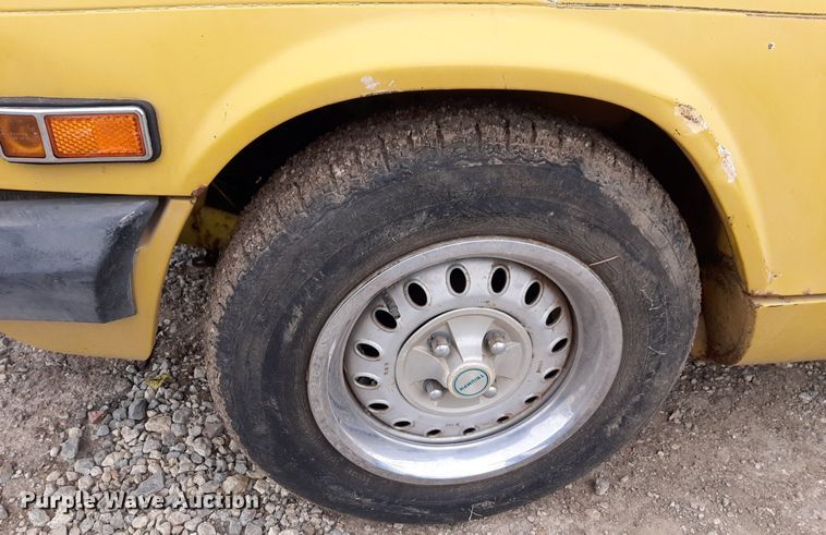 image for item OF9695 1979 Triumph Spitfire 1500  convertible