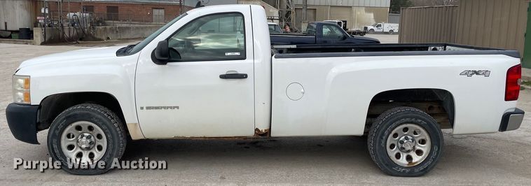 image for item OG9853 2009 Chevrolet  Silverado 1500 pickup truck