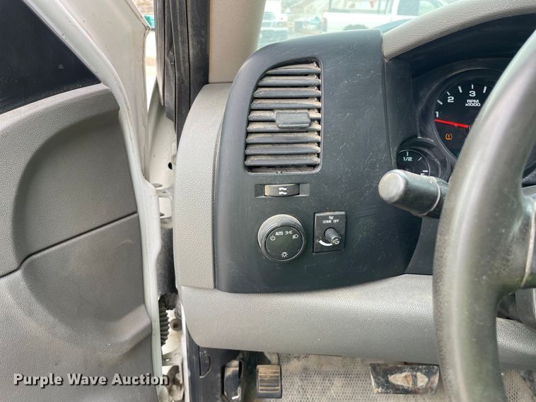 image for item OG9853 2009 Chevrolet  Silverado 1500 pickup truck